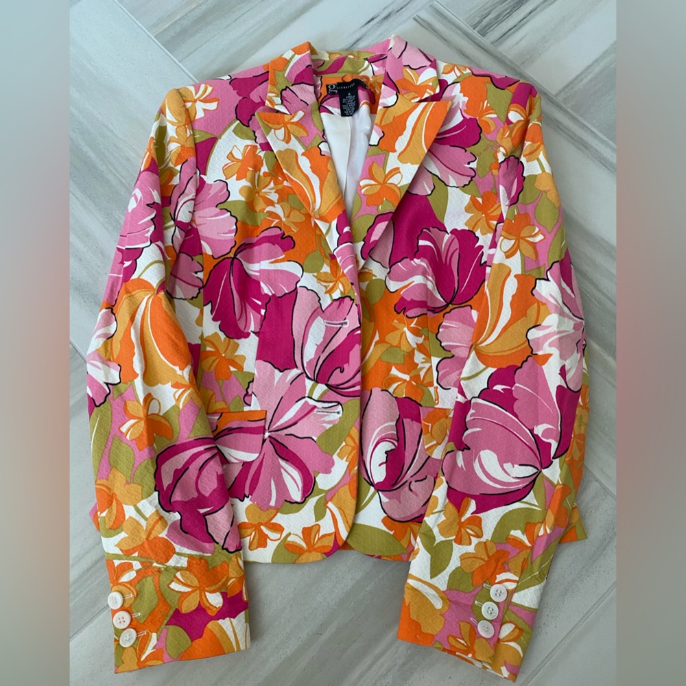 Floral blazer